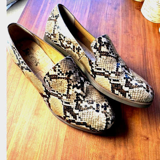 Korks Laine Beige Black Embossed Snakeskin Leather Loafers Women’s 8.5 w OG Box