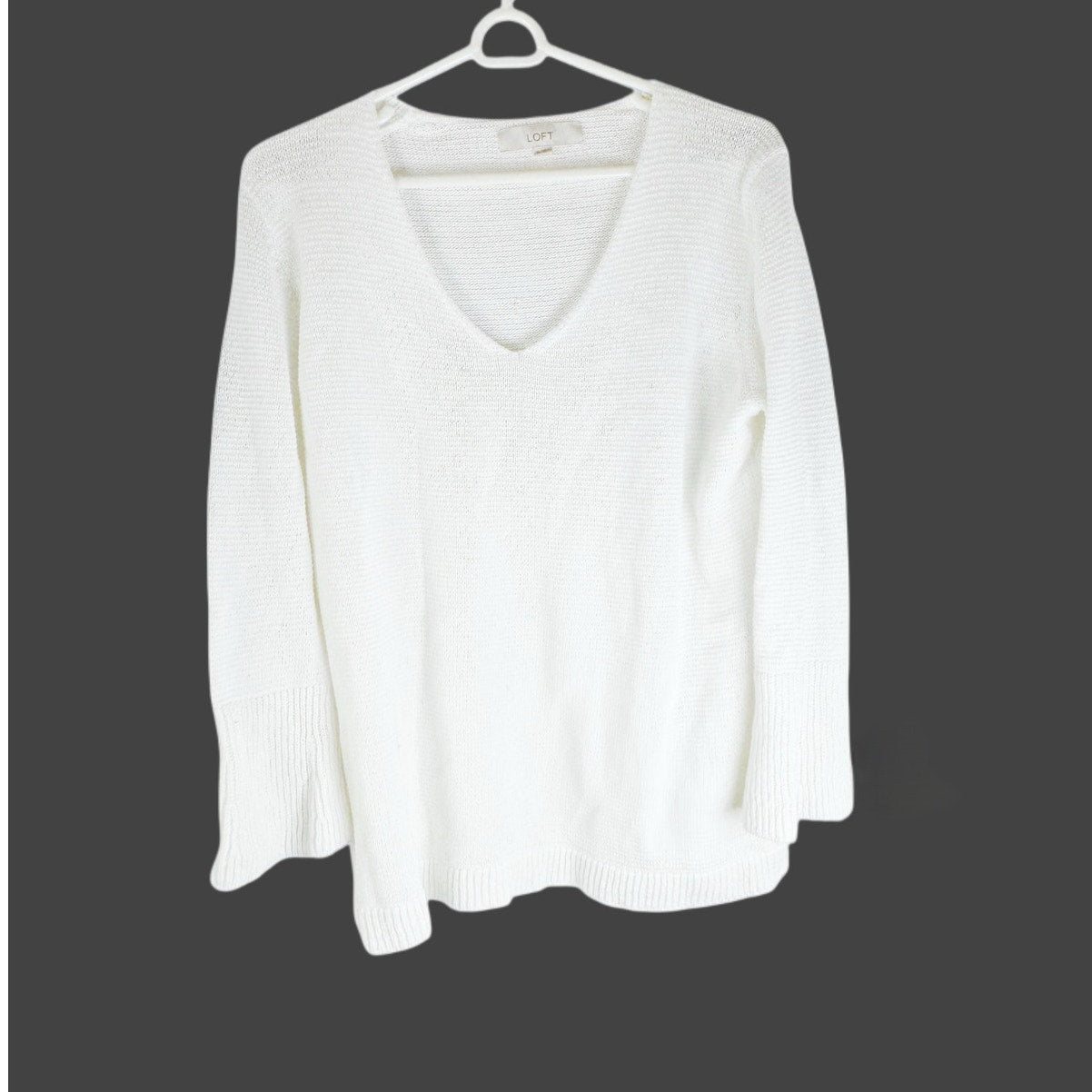 White Sweater with V Neck - Ann Taylor Loft - Extra Large