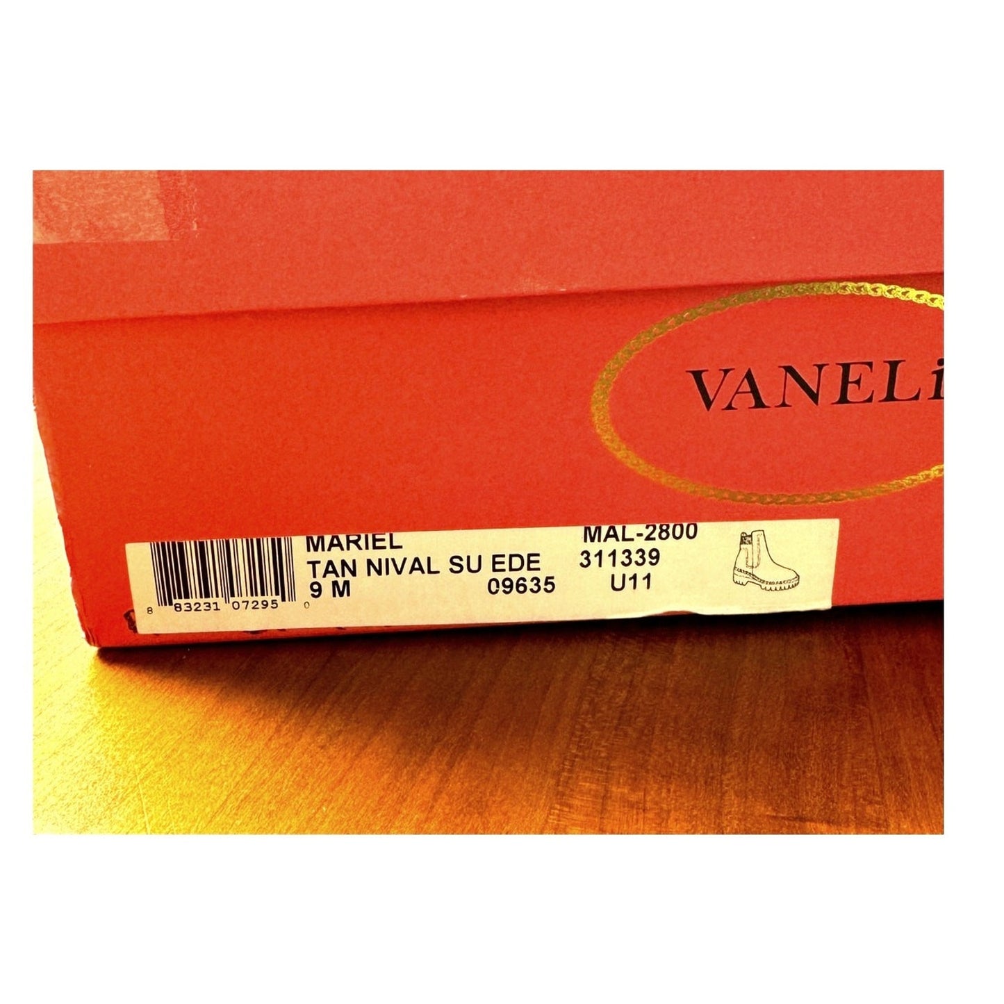 Vaneli Mariel Tan Suede Chelsea Ankle Boots Women’s Size 9 M Original Box