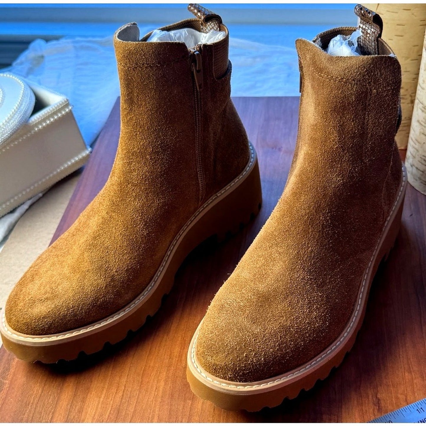 Vaneli Mariel Tan Suede Chelsea Ankle Boots Women’s Size 9 M Original Box
