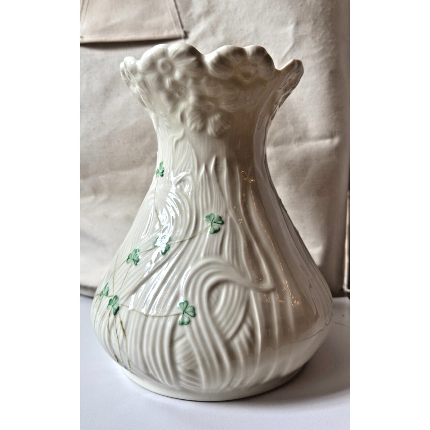 Belleek Shamrock Daisy Matching Set of 2 Vases Blue 8th Mark Irish Art Pottery