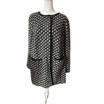 Talbots Black and White Coat Size X Woven Textured Boucle Wool Blend Snap-Front