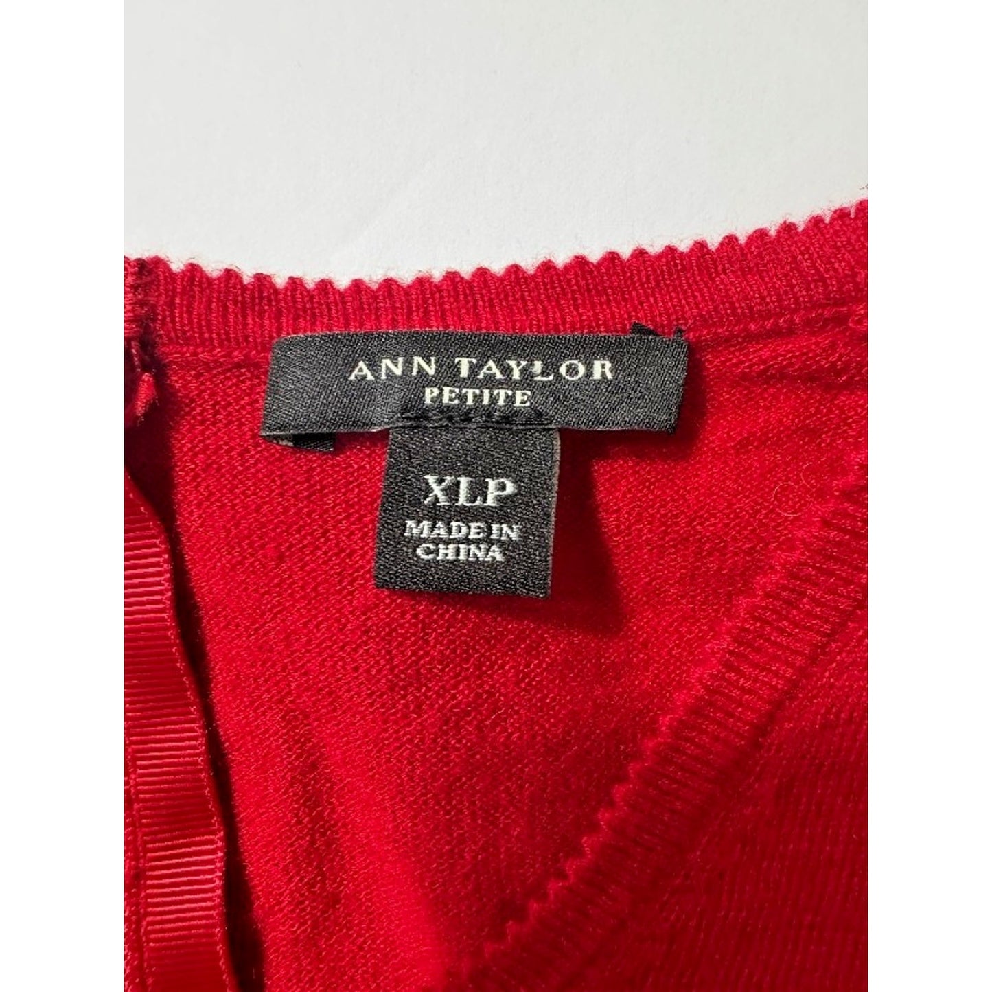 Red Sweater Talbots Size XLP Lightweight Holiday Knit Zipper Back Detail