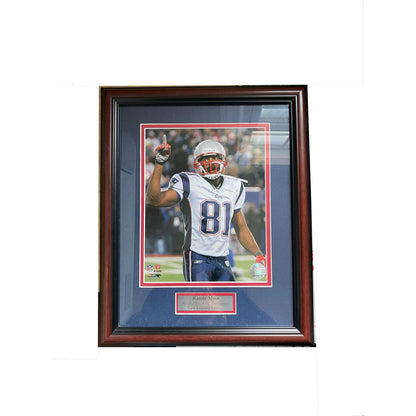 Official NFL - Framed Randy Moss Photo - 2007 Record-Breaking Touchdown Patriots