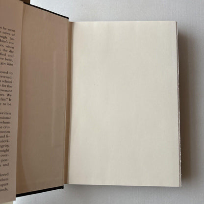 Classic Biography Reporter's Life by Walter Cronkite 1996 HCDJ First Edition